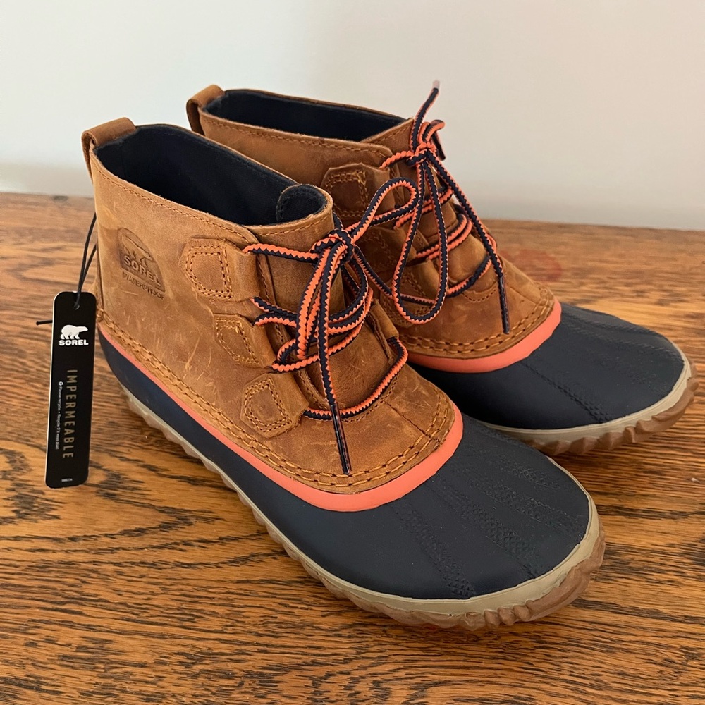 NWT Sorel duck boots